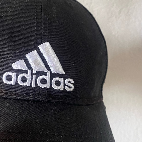 Adidas cap - Picture 4 of 7